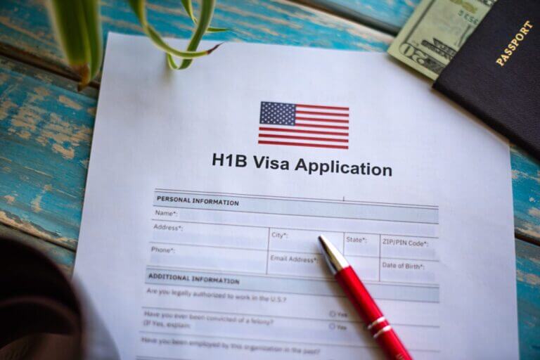 Documento de Solicitud para la visa H1B requisitos