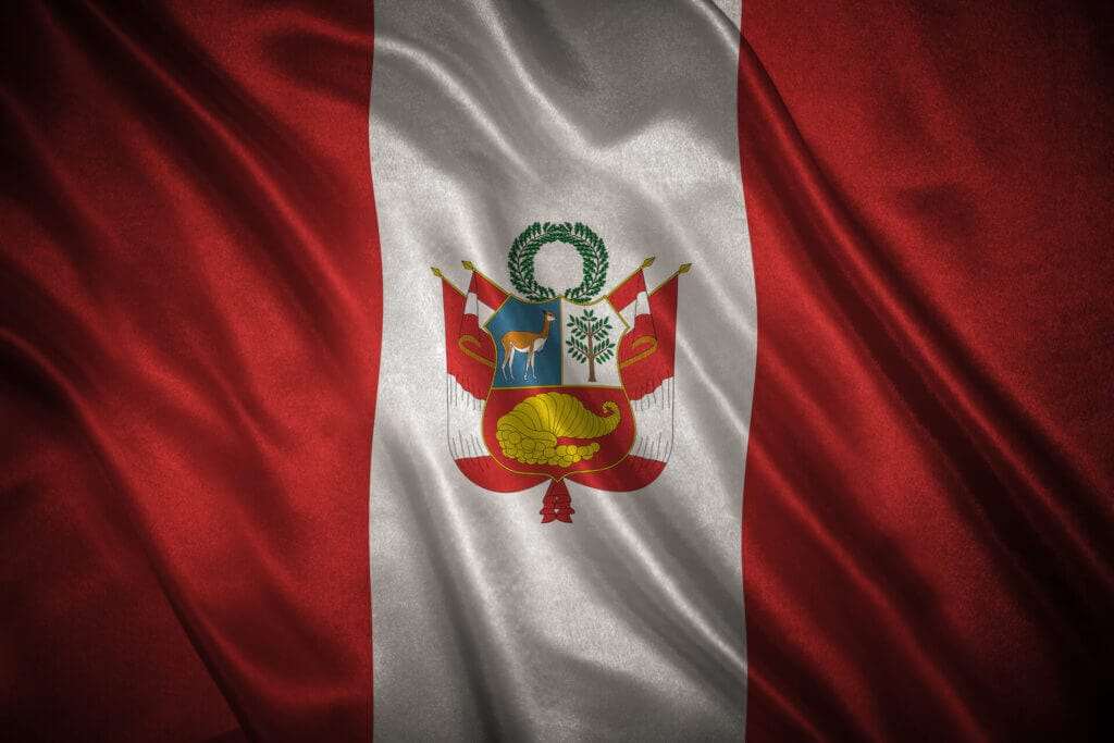 Bandera peruana en representación al Día de la Independencia del Perú