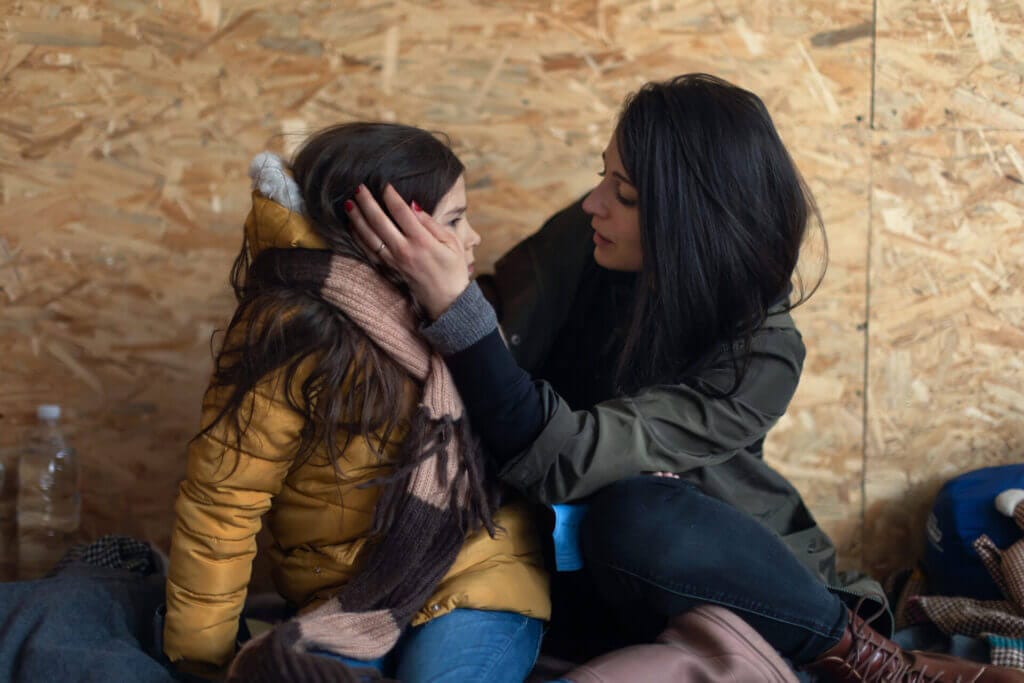 Madre e hija en un refugio para inmigrantes en NY
