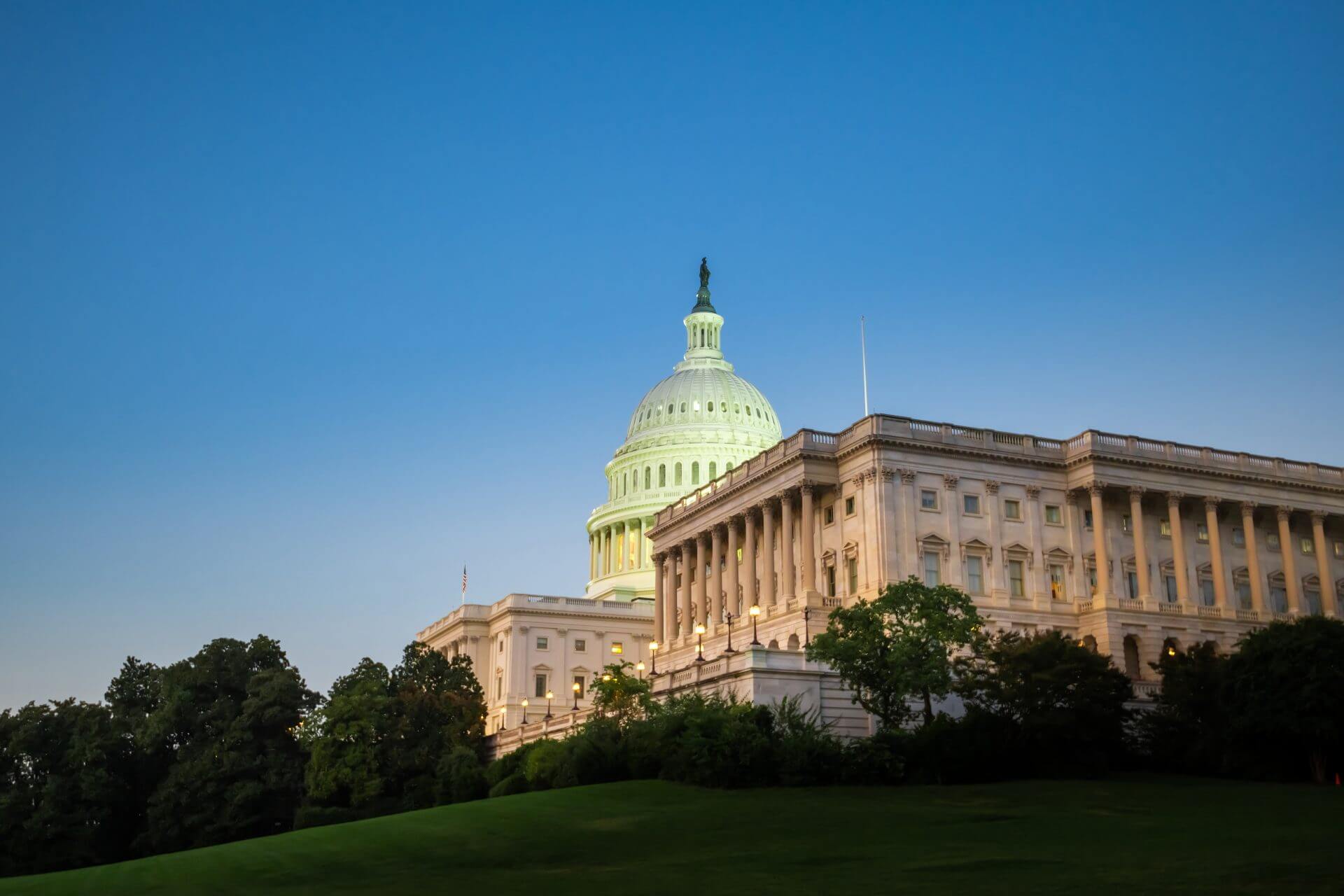 Capitolio de los Estados Unidos en donde se discuten los cambios en inmigración 2024